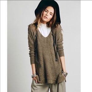 #YYY—-FREE PEOPLE LOFTY ALPACA V NECK SWEATER